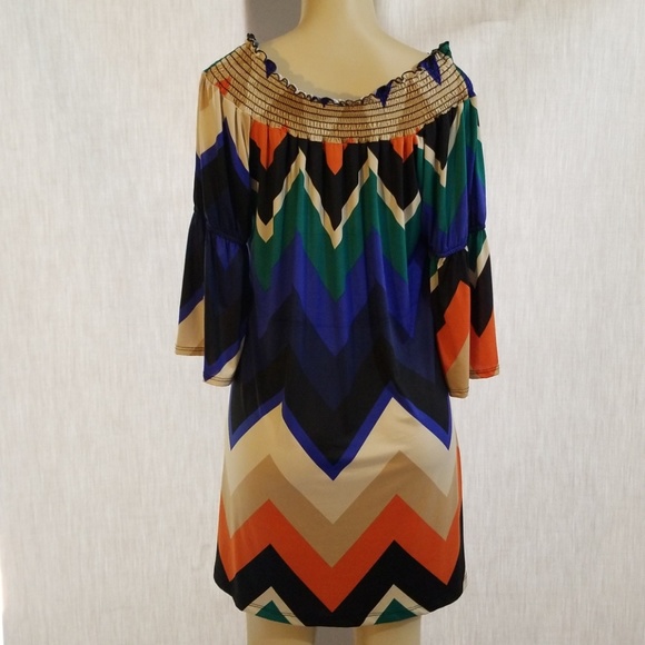 Dress - Picture 3 of 3